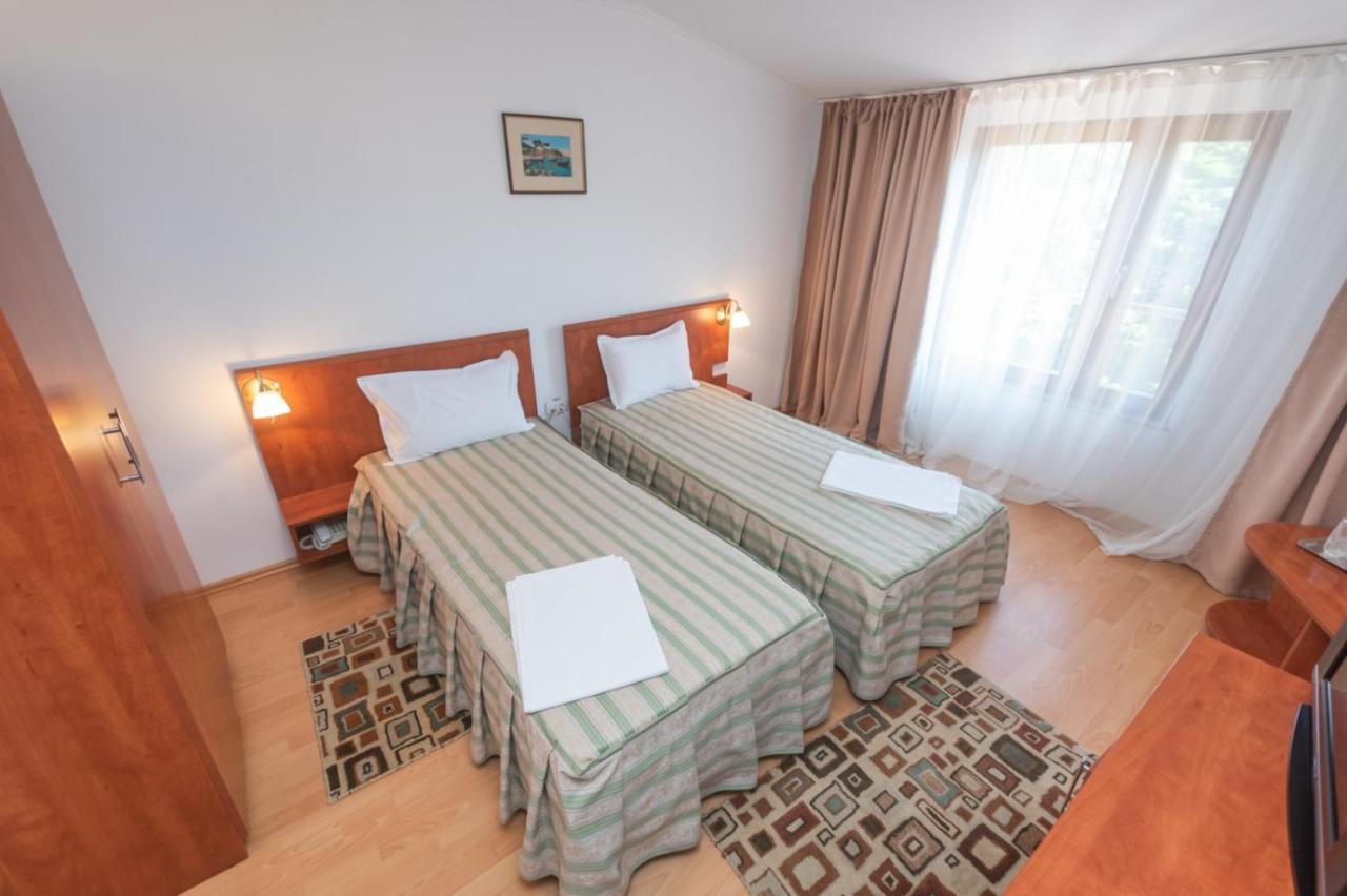 Hotel AMURG Eforie Sud  Buitenkant foto