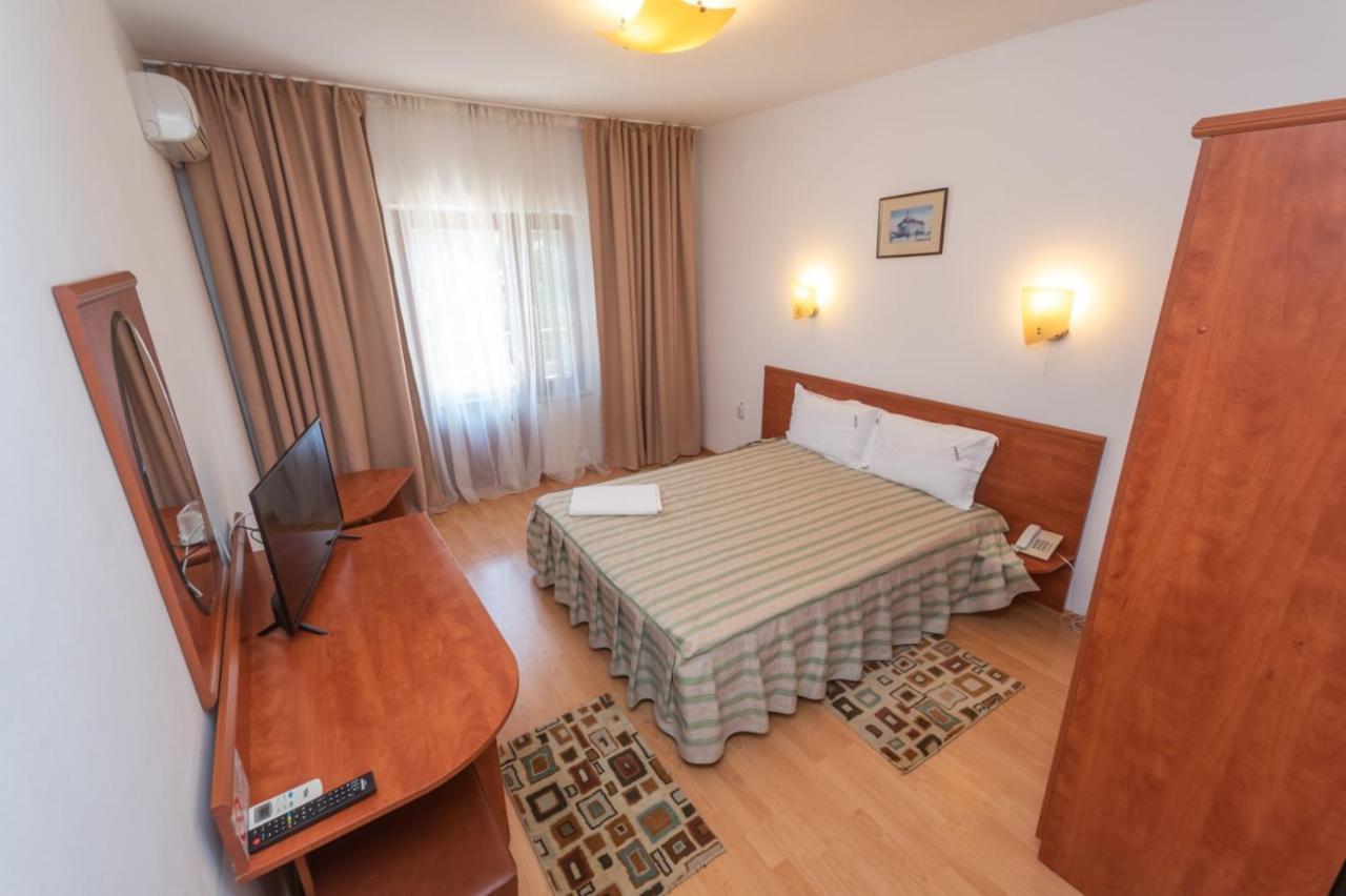 Hotel AMURG Eforie Sud  Buitenkant foto